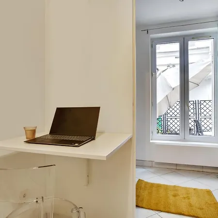 Appartement Chic Studio With Terrace Downtown *